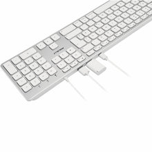 Laden Sie das Bild in den Galerie-Viewer, UCZKEYHUB W mit USB Hub und Ladeport<br/><b>Geniale erweiterte Mac Tastatur</b><br/>Kabel mit USB-C und USB-A Stecker