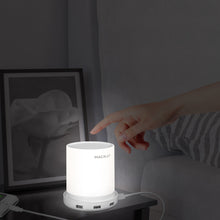 Laden Sie das Bild in den Galerie-Viewer, LAMPCHARGE<br/>Nachttisch-Lampe mit USB<br/>4 Ports, 24 Watt Ladeleistung